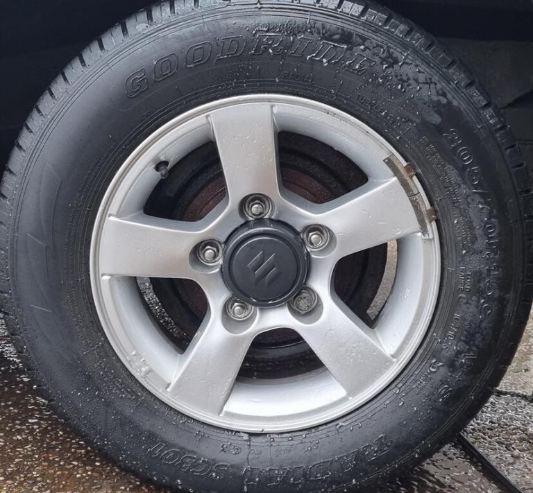 2006 Suzuki Jimny 1.3 VVT JLX + 3dr Auto ESTATE PETROL Automatic