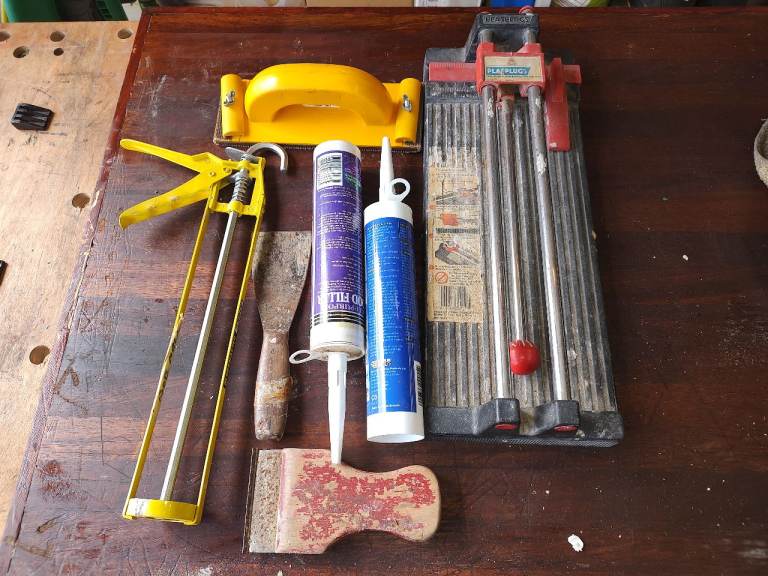 Tilers bits and pieces 