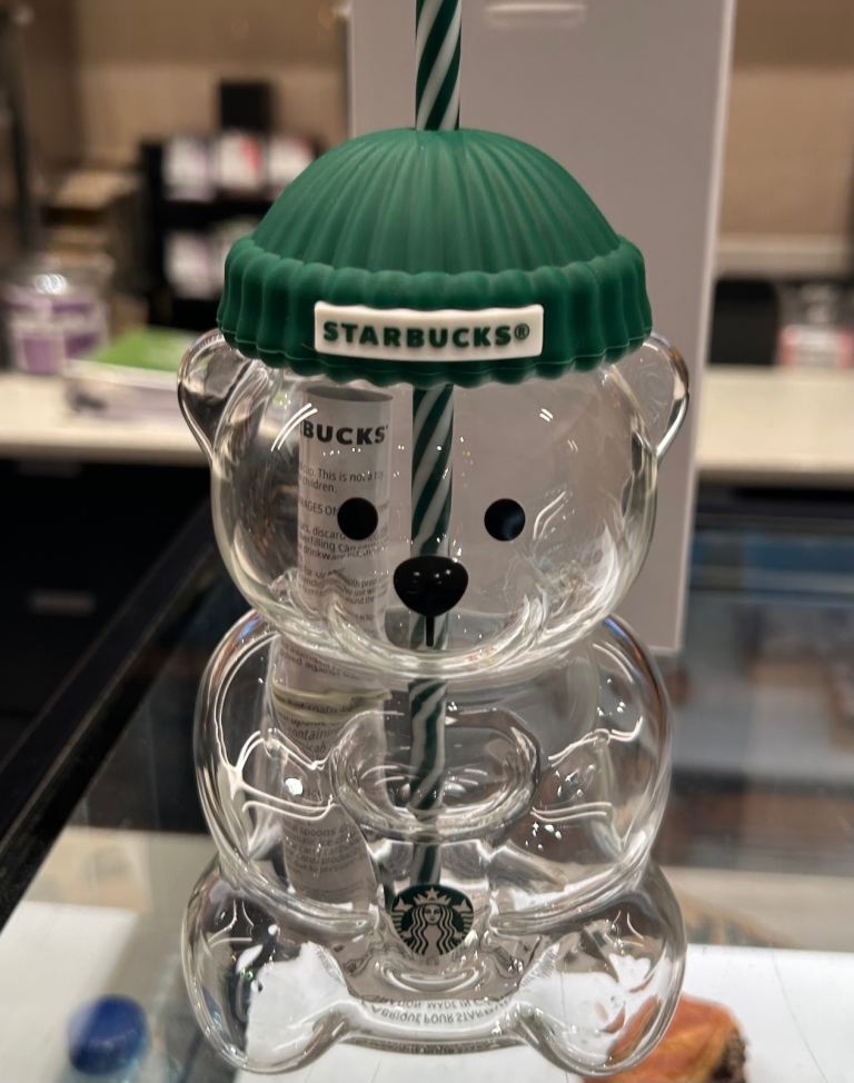 Starbucks viral bear coffee cup - TAUNTON