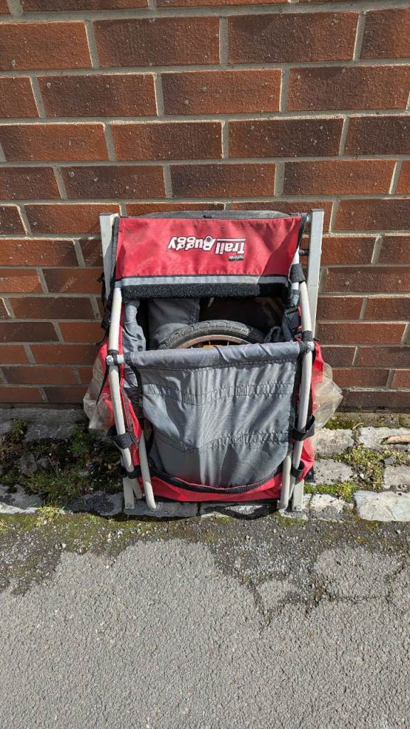 Halfords bicycle child/pet/cargo trailer