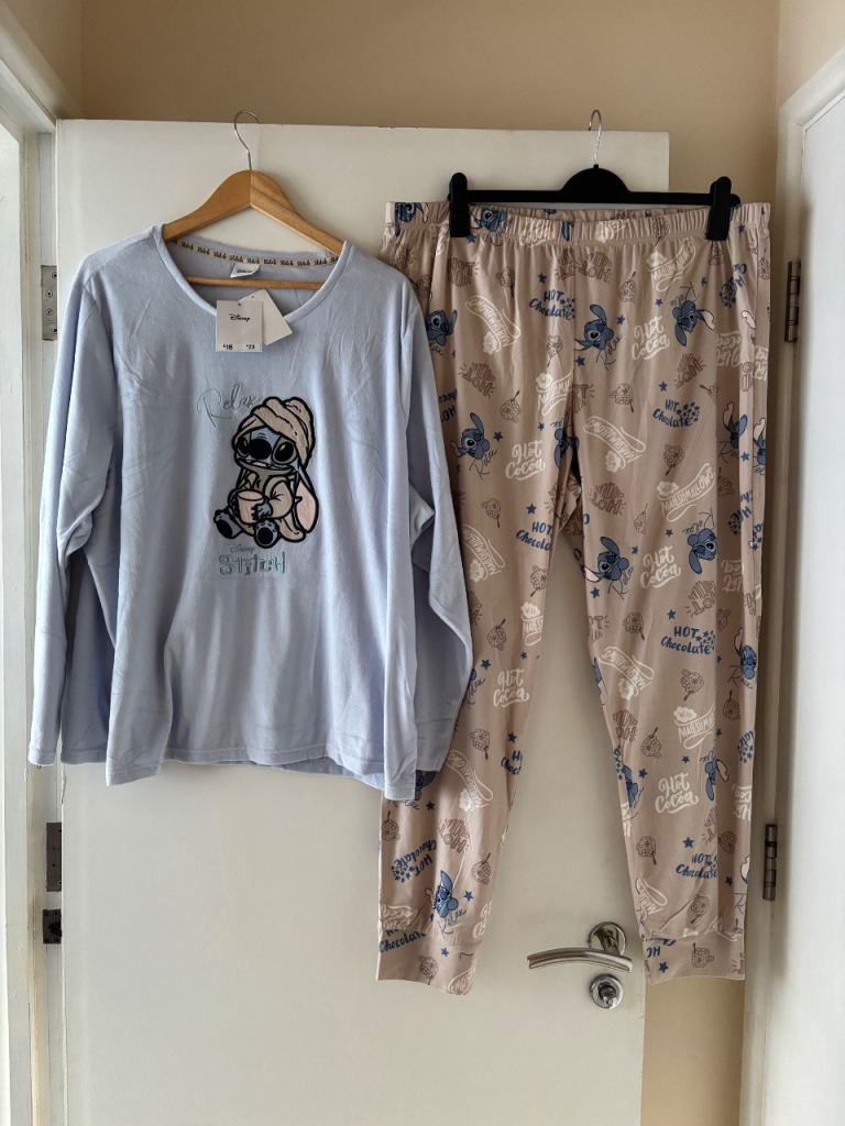 NEW Disney Stitch Pyjamas – Size 20-22, Still Tagged