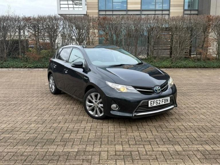 2013 Toyota Auris EXCEL VVT-I  5-Door Hybrid
