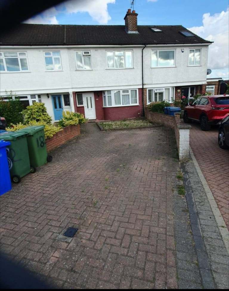  House To Rent-Waverley Rd Harrow HA2