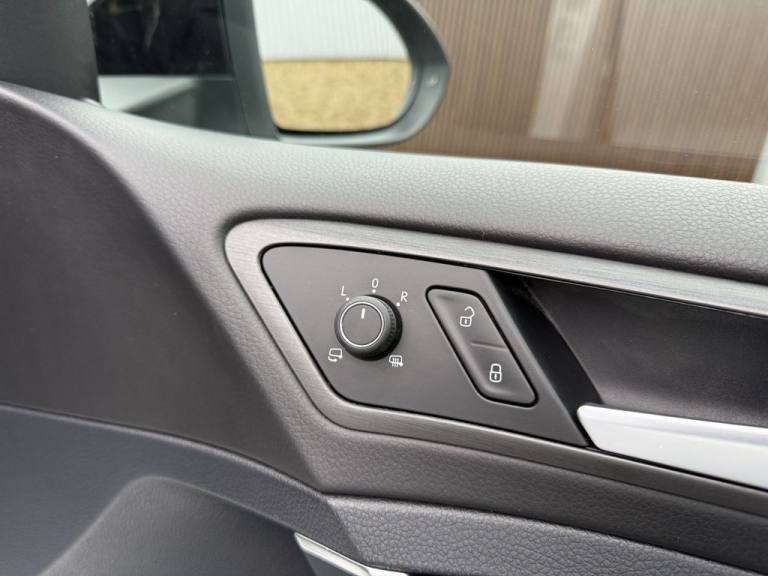 2017 Volkswagen Golf 2.0 TDI BlueMotion Tech GTD Hatchback 5dr Diesel Manual Euro 6 (s/s) (184 p ...