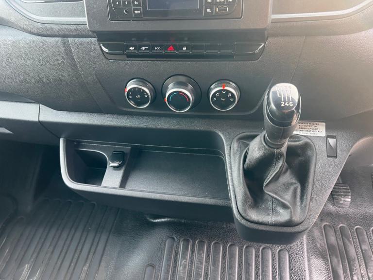 2021 Renault Master LH35 ENERGY dCi 150 Business High Roof Van PANEL VAN Diesel Manual