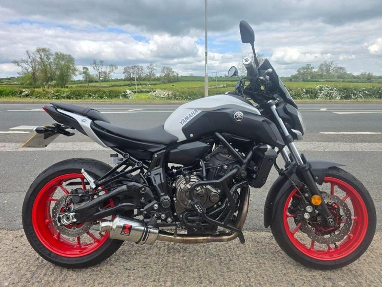 Yamaha MT-07 700 ABS Hyper-naked Euro 4 689cc