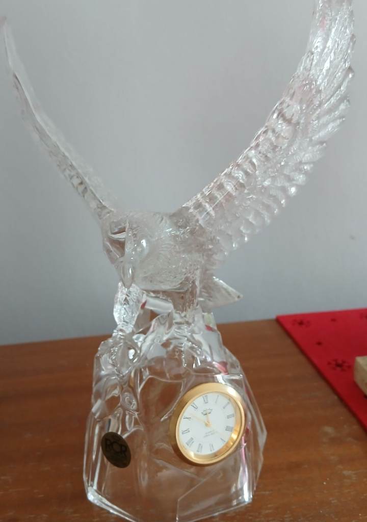 Italian crystal rock eagle clock