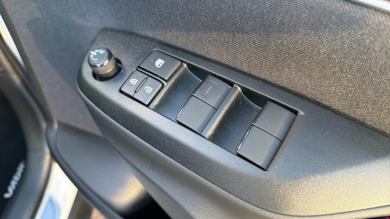 2022 Toyota Yaris Cross 1.5 Hybrid Design 5dr CVT Hybrid Estate Estate Hybrid Automatic