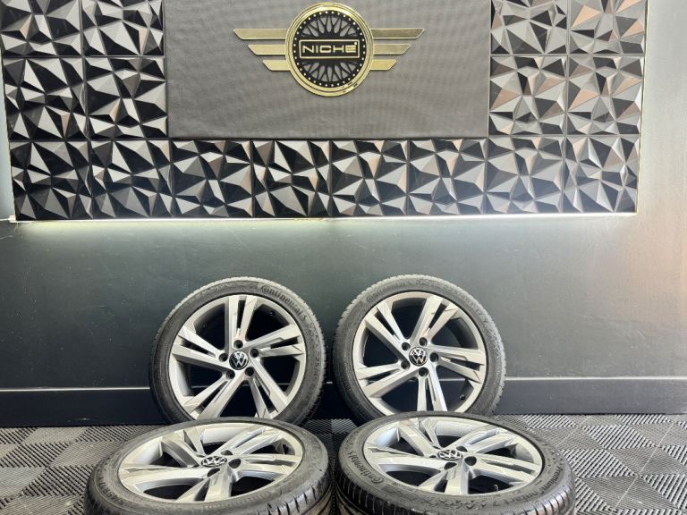 17” inch genuine vw golf r line mk8.5 alloys wheels 5x112 caddy gtd gti touran