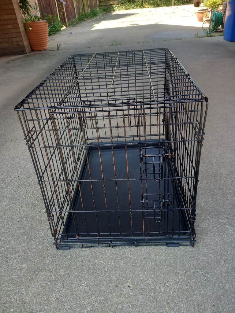 Dog crate and cover
