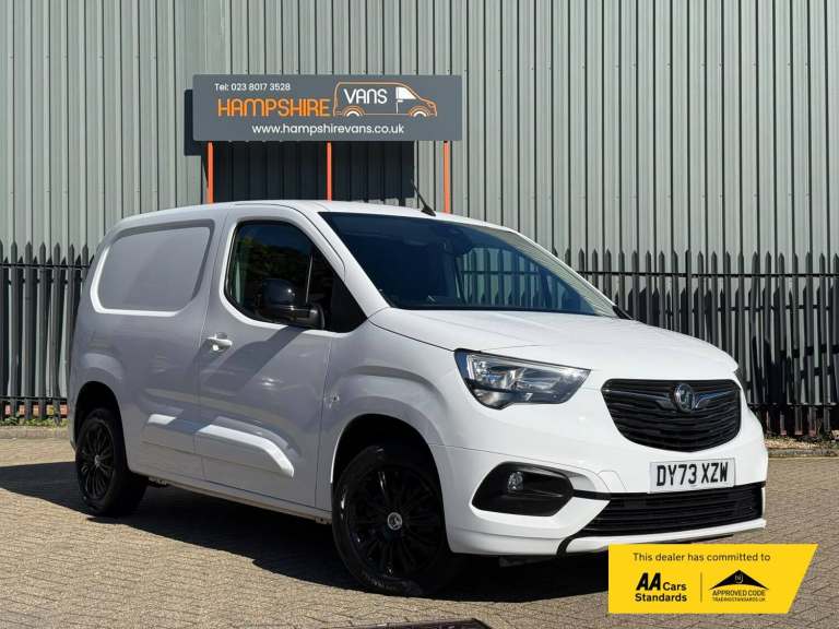 2023 Vauxhall Combo 1.5 Turbo D 2300 Pro Panel Van 5dr Diesel Manual L1 H1 Euro 6 (s/s) (100 ps P...