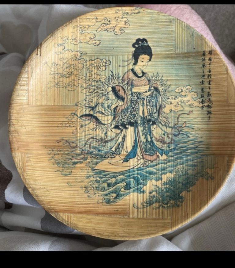 Bamboo plate decoration with Japanese scene - made in Tiawan