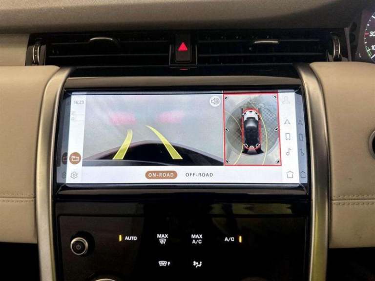 2021 Land Rover Discovery Sport 1.5 P300e 12.2kWh R-Dynamic HSE Auto 4WD Euro 6 (s/s) 5dr Automat...