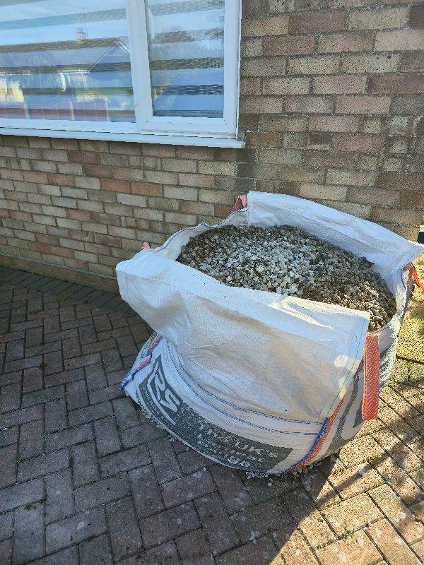 20mm Limestone Chippings