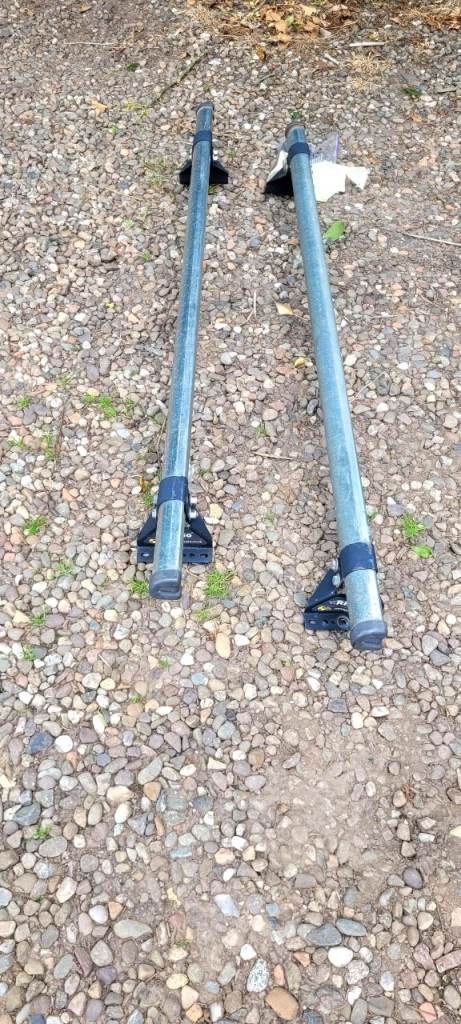 Roof Bars ( multifit)