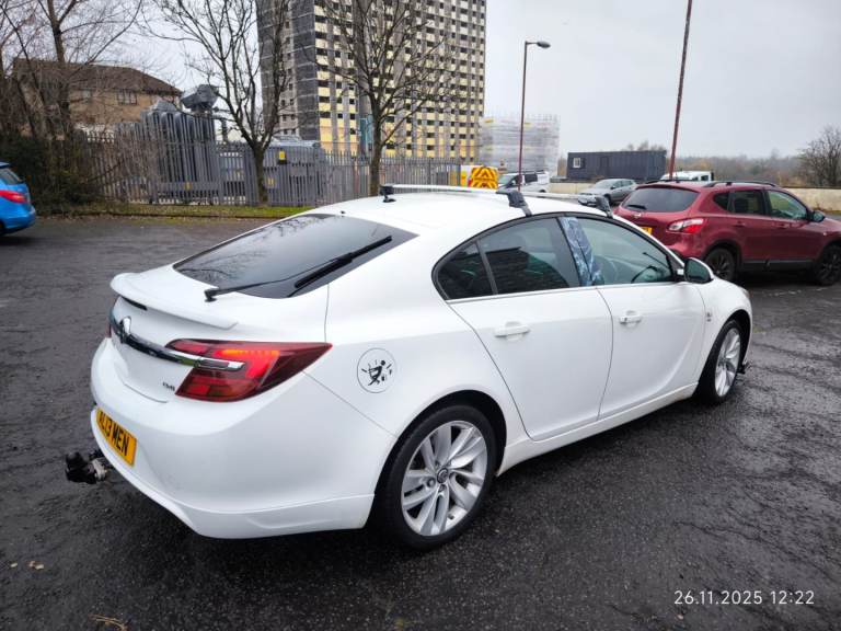 Vauxhall, INSIGNIA, Hatchback, 2016, Manual, Diesel, Low Miles, Full MOT, Coatbridge