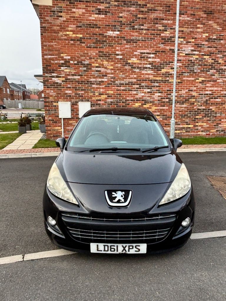 Peugeot, 207, Hatchback, 2011, Manual, 1398 (cc), 3 doors