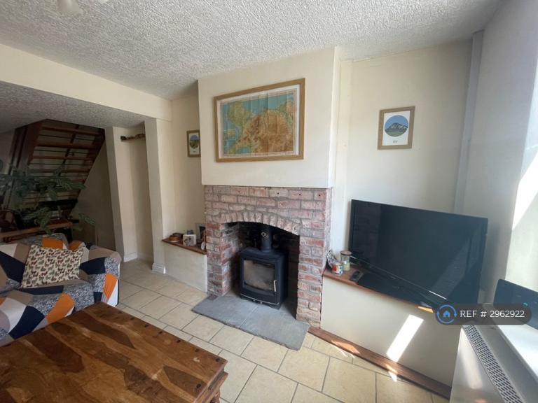 2 bedroom house in College Street, Grantham, NG31 (2 bed) (#2962922)