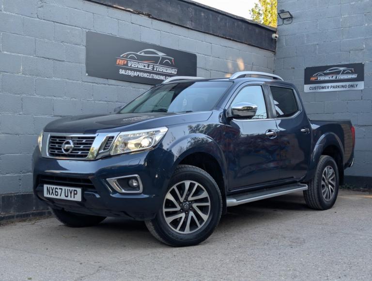 2017 Nissan Navara Double Cab Pick Up Tekna 2.3dCi 190 4WD PICK UP Diesel Manual
