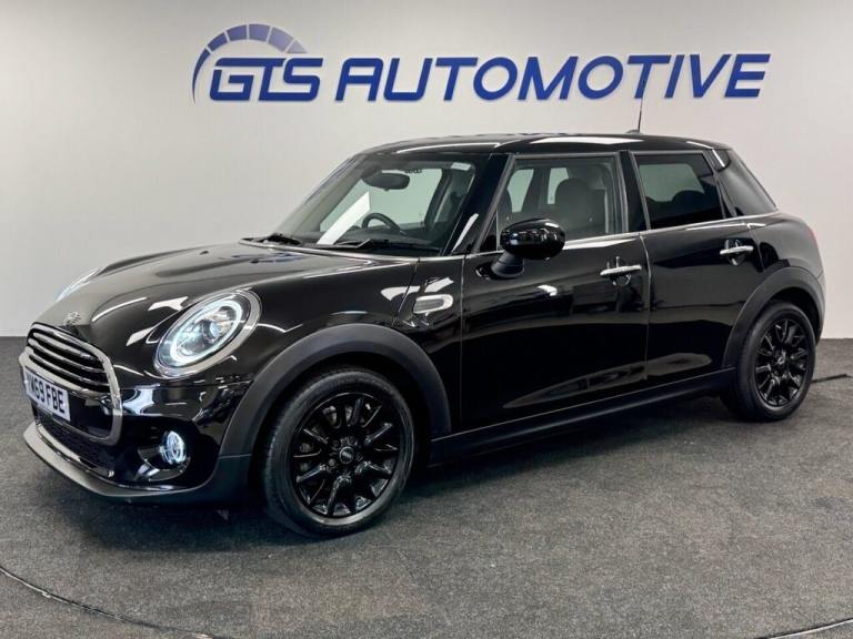2019 MINI Hatch 1.5 COOPER CLASSIC FIVE DOOR 135 BHP + HEATED SEATS + PARKING SENSORS Hatchback P...