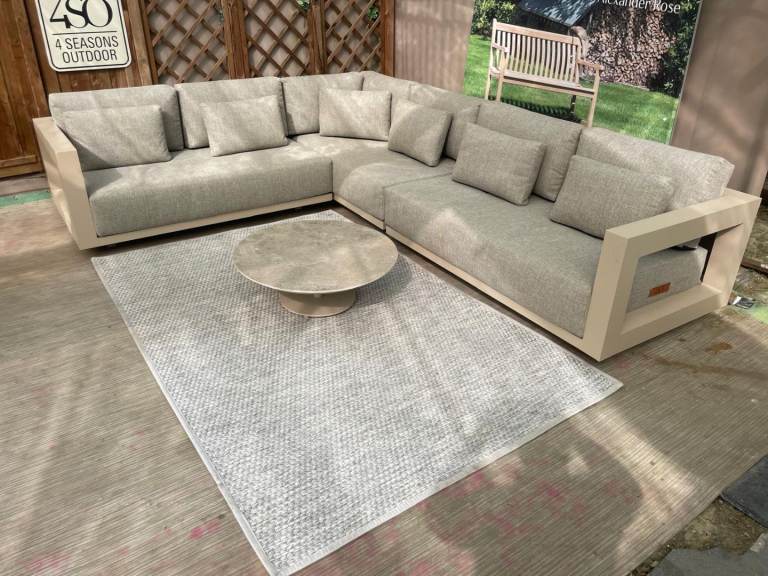 4 seasons outdoors brand new rrp £6516 was £1800 now £1549 to clear