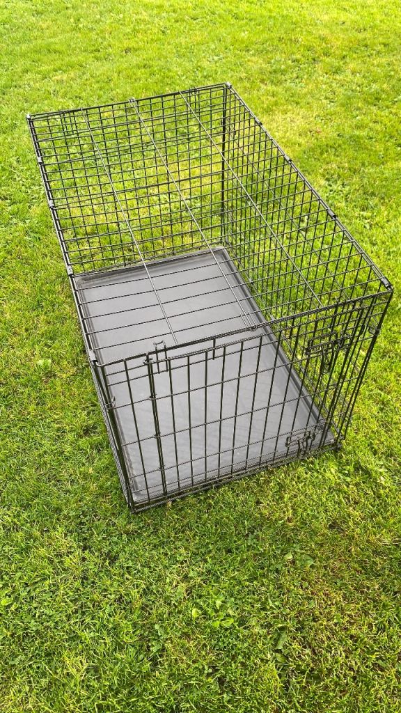 Medium dog/pet cage