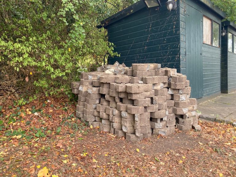 Used Concrete Driveway Pavers / grass block pavers 