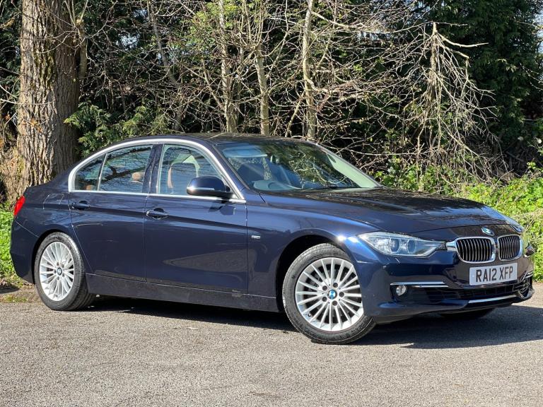  BMW 3 Series 2.0 320i Luxury Auto Euro 5 (s/s) 4dr Petrol Automatic