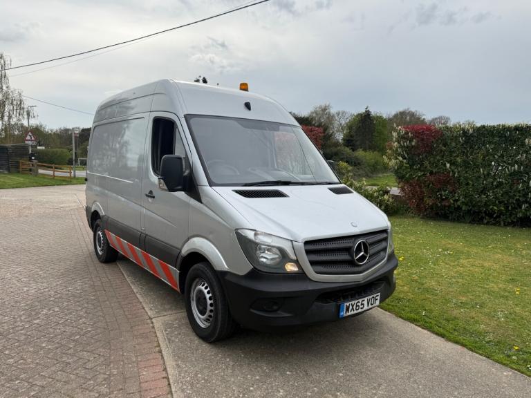 2015 Mercedes-Benz Sprinter 3.5t PTO WINTON AIR COMPRESSOR & GENERATOR VAN PANEL VAN Diesel Manual