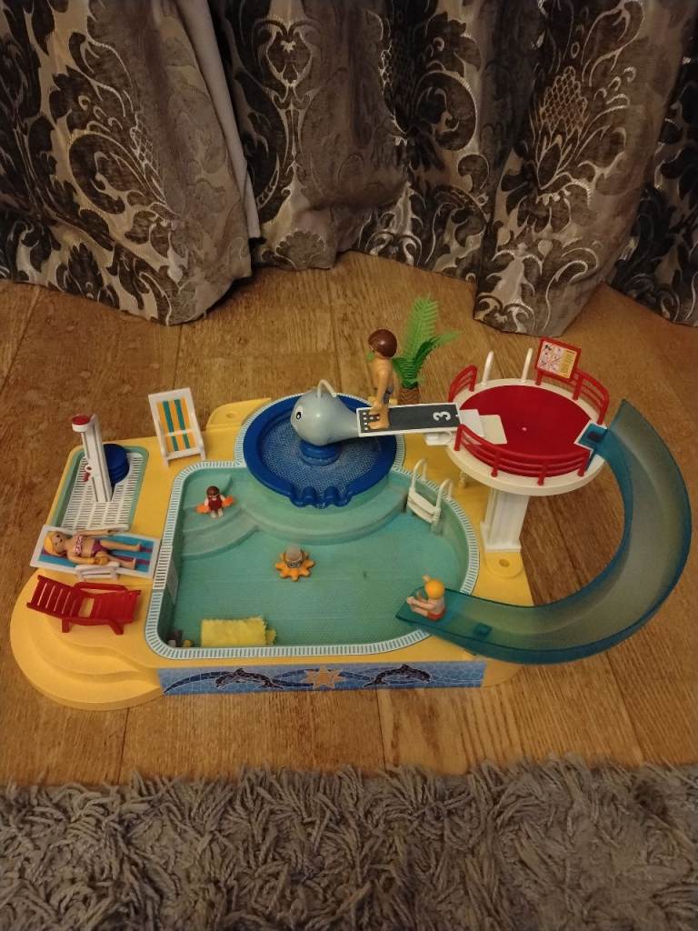 Playmobil Swimming Pool Set with Figures – Good Condition