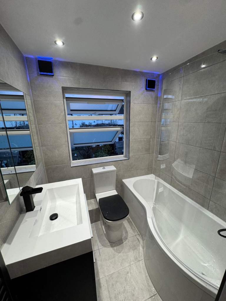 PLUMBER,TILER AND HANDYMAN 