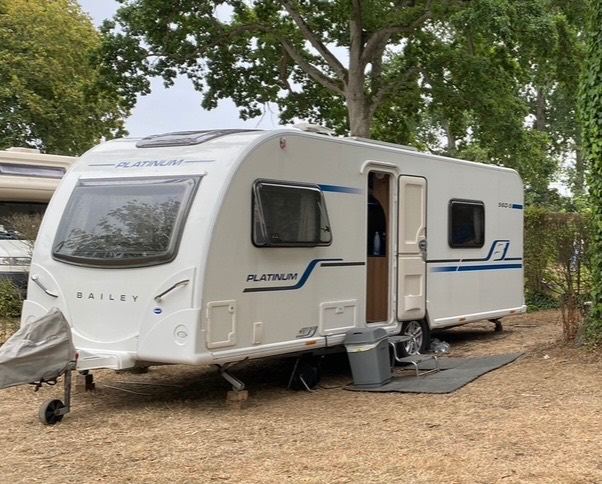 Bailey Pursuit Platinum 560/5 2018 5 birth