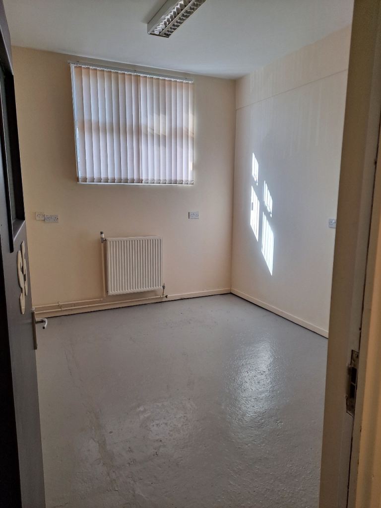 Workshop, Office, Storeroom, Studio.