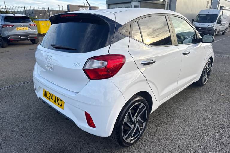 2024 Hyundai i10 1.2 Premium Euro 6 (s/s) 5dr Hatchback PETROL Manual