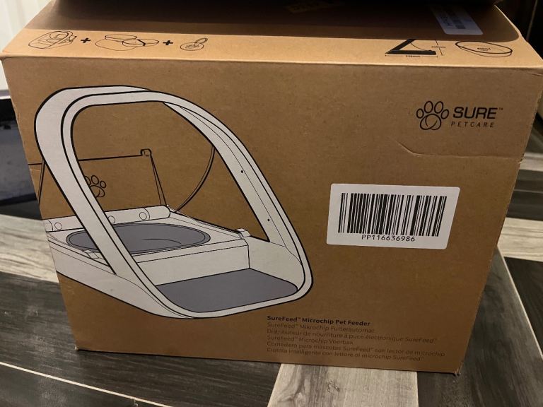 Surefeed microchip pet feeder
