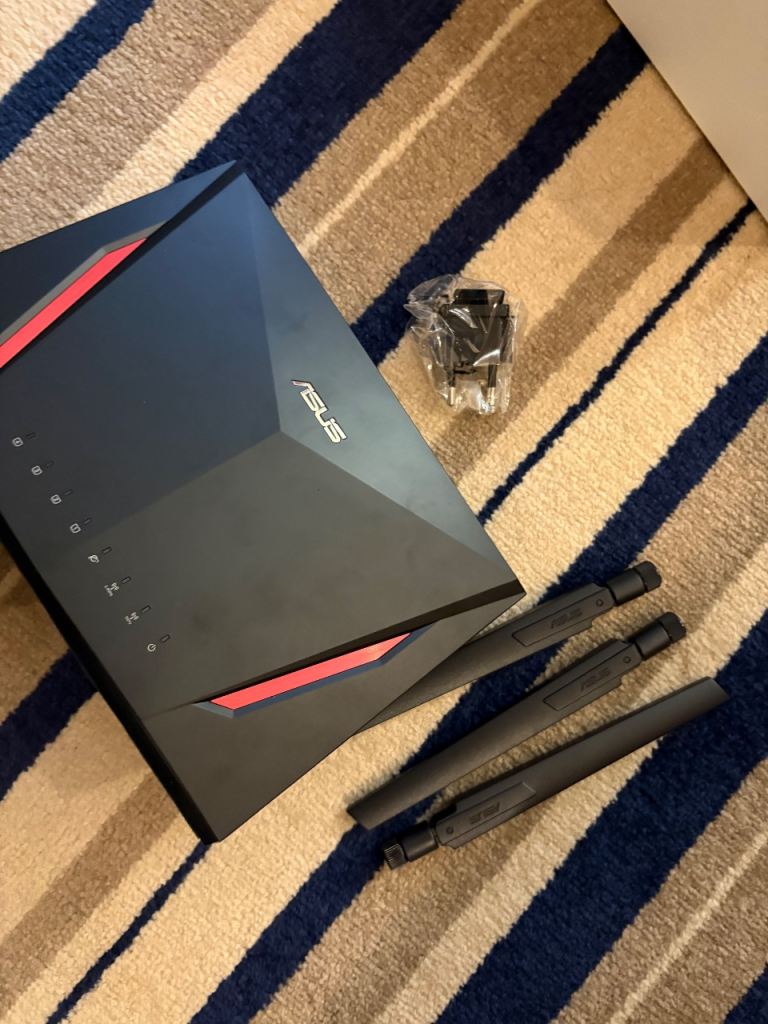 ASUS RT-AC86U Wireless-AC2900 Dual-Band Gaming Router – As Good As New