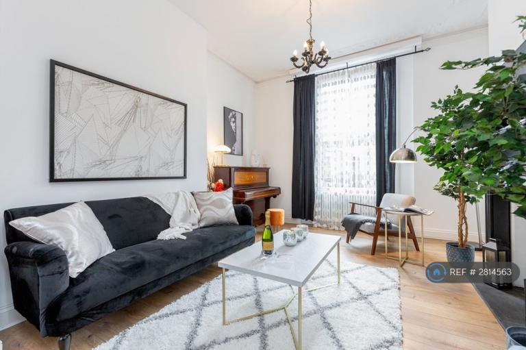 4 bedroom flat in Holland Road, London, W14 (4 bed) (#2814563)