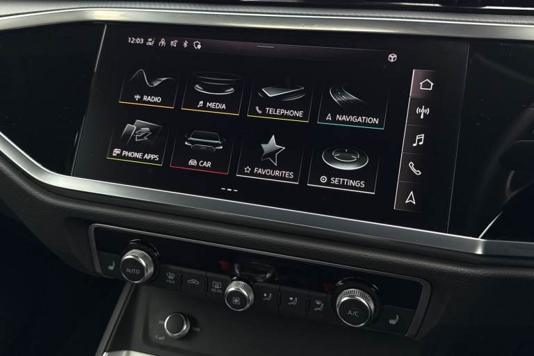 2023 Audi Q3 Technik 35 TFSI  150 PS S tronic SUV PETROL Automatic