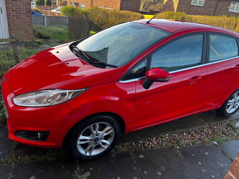Ford, FIESTA, Hatchback, 2014, Semi-Auto, 1597 (cc), 5 doors