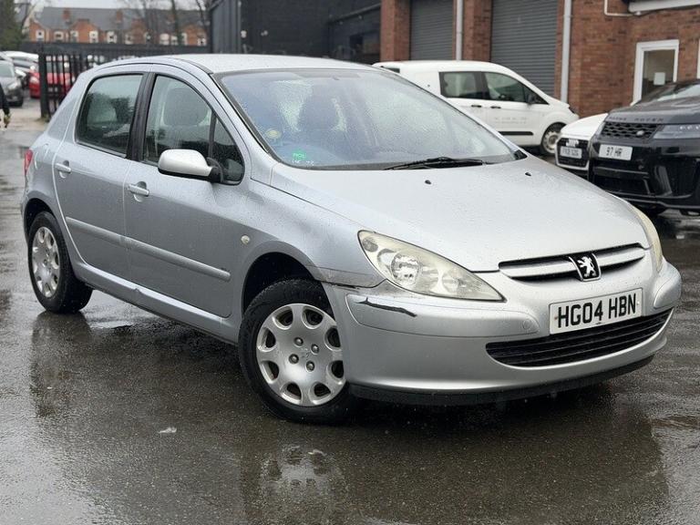 2004 Peugeot 307 1.4 16V Envy 5dr HATCHBACK PETROL Manual