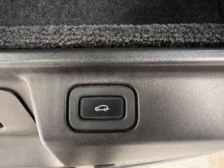 2022 Land Rover Range Rover 3.0 P400 MHEV HSE Auto 4WD Euro 6 (s/s) 5dr ESTATE Petrol Automatic