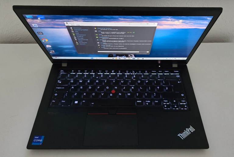 FAST Lenovo i7 11th Gen Laptop - Refurbished 