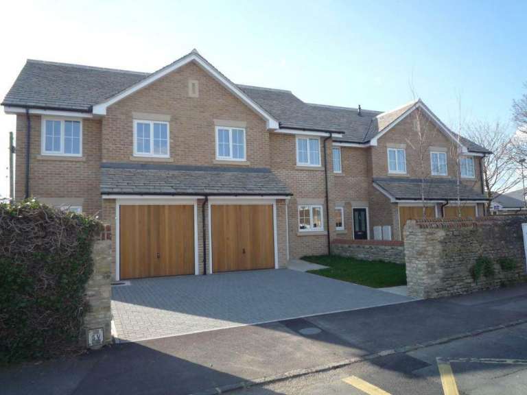3 BED HOUSE IN EYNSHAM/WITNEY AVAILABLE 5th APRIL 2026
