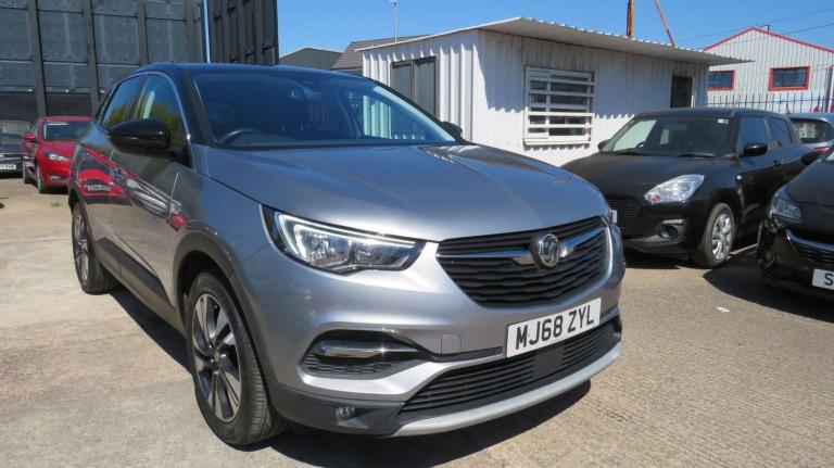 2018 Vauxhall Grandland X 1.2 Turbo Sport Nav 5dr HATCHBACK PETROL Manual