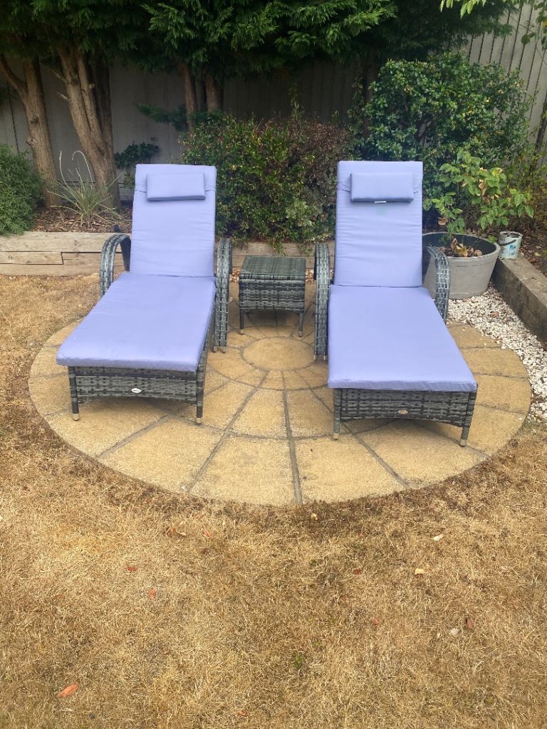 Pair of Grey Wicker Garden Sun Loungers with Side Table – Good Condition