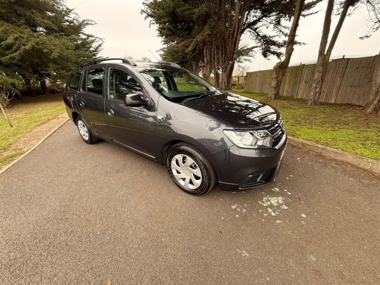 2023 Dacia Jogger 1.0 TCe Extreme SE 5dr MPV PETROL Manual