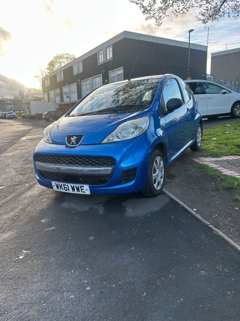 Peugeot, 107, Hatchback, 2011, Manual, 998 (cc), 3 doors