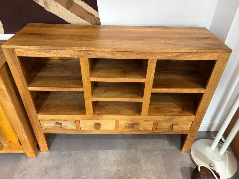 2x Oak furniture units 