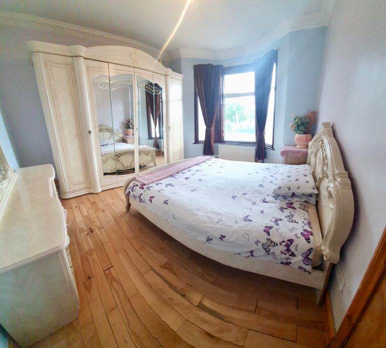 Rent Double Rooms - Address: Colville Road, Waltham Forest, London E11 4EQ