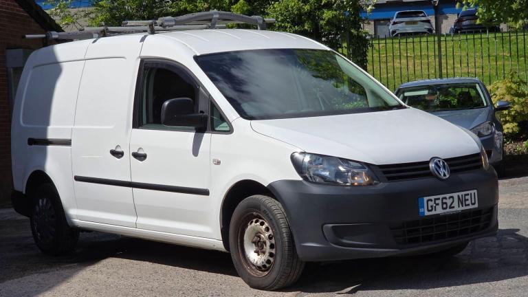 Volkswagen Caddy Maxi 1.6 TDi BlueMotion Tech C20 Maxi FWD 5dr Diesel Manual